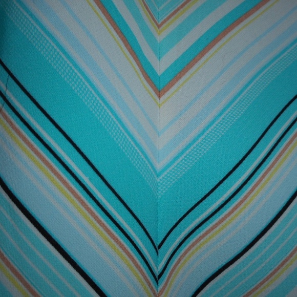 Tailor by B. Moss Size M Teal Striped Blouse top - Picture 4 of 7